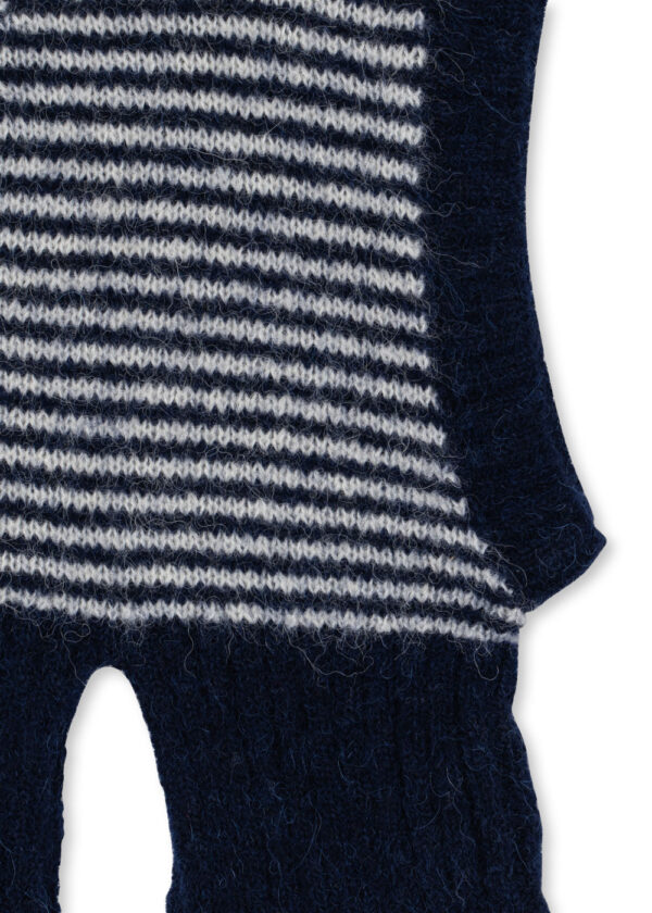 KONGES SLØJD Berle Strick Balaclava "Ensign Blue" – Bild 2